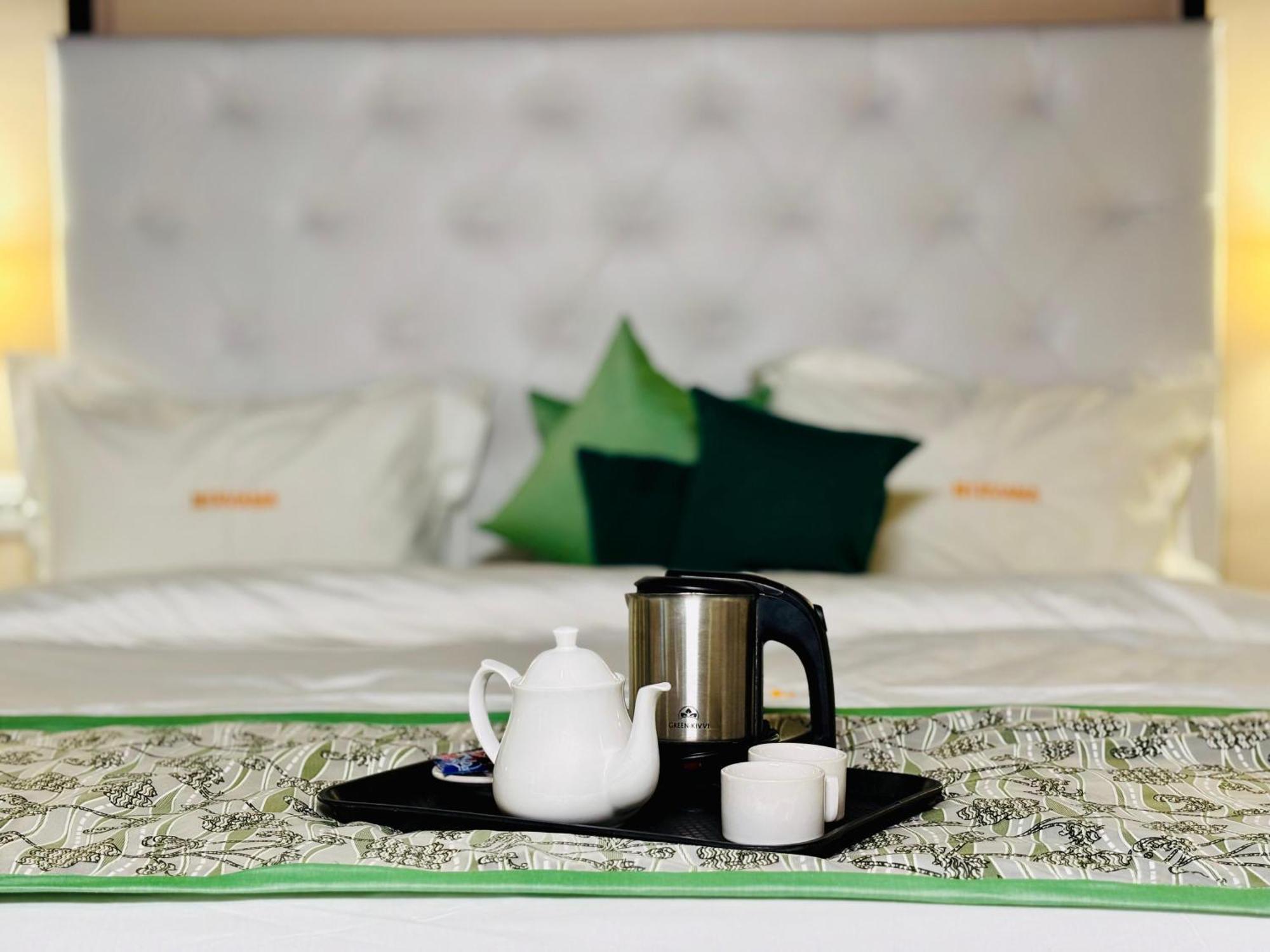 Hotel Nirvana Lakeside Udaipur Luaran gambar