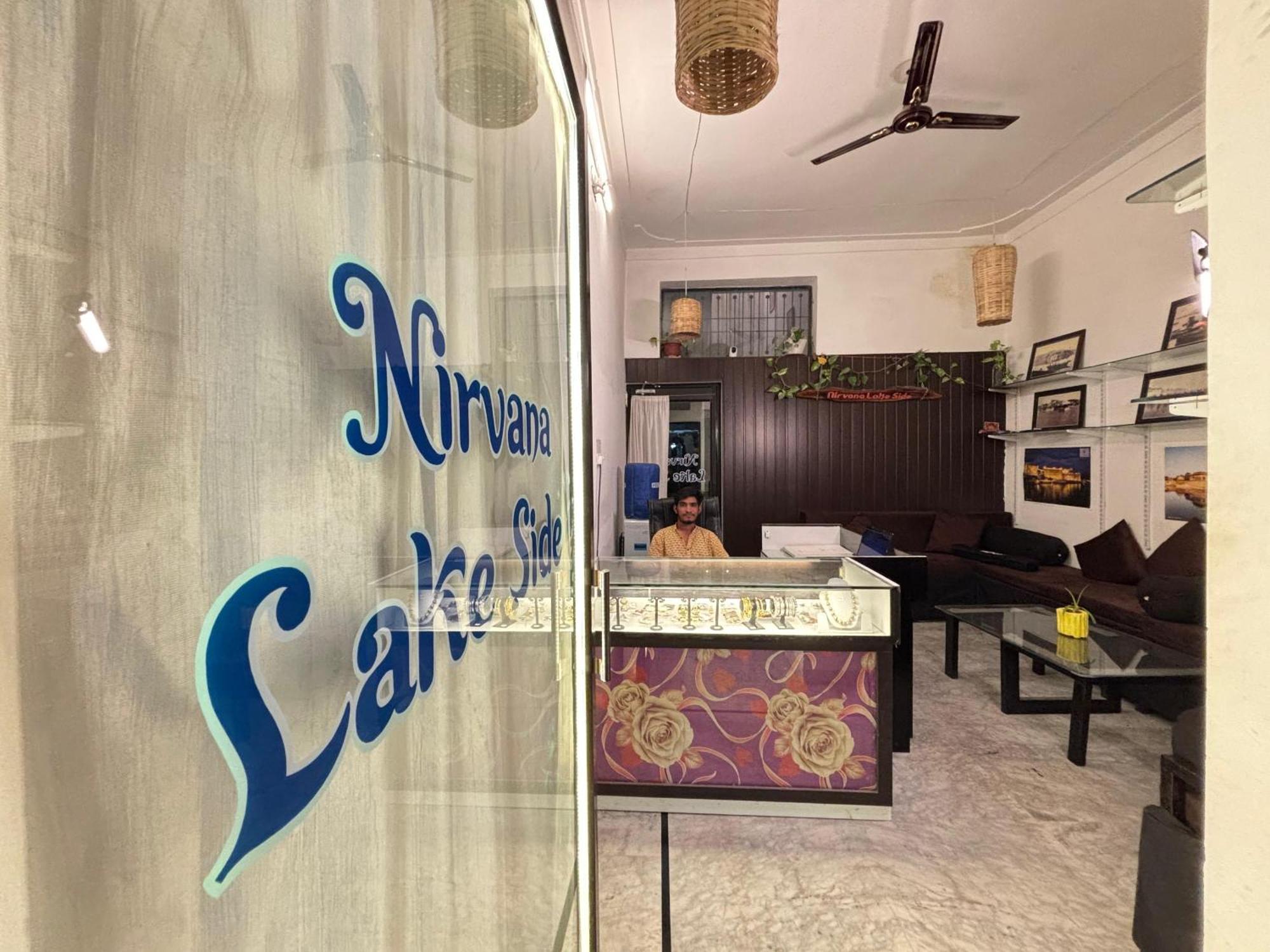 Hotel Nirvana Lakeside Udaipur Luaran gambar